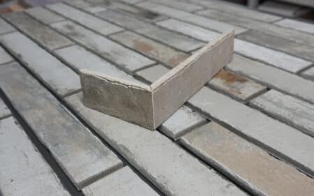 Угловой элемент для фасадной плитки 240115x52x10 мм