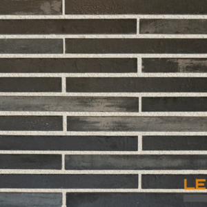 Facade cladding with AACHEN SCHWARZGRAU brick slips from the KLINKER LINE collection - Klinker Made in Germany Facade cladding with AACHEN SCHWARZGRAU brick slips from the KLINKER LINE collection