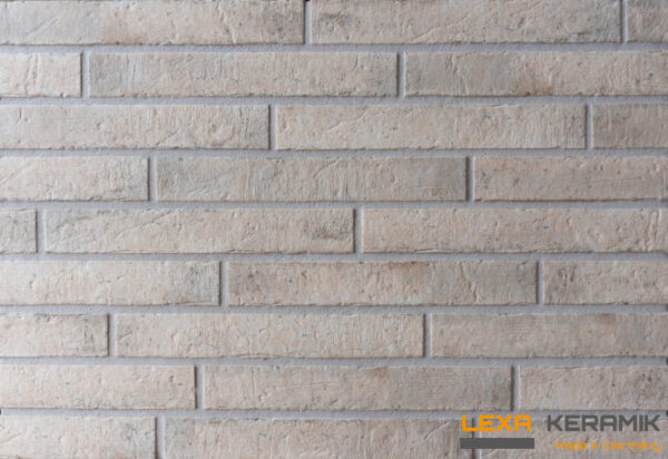 Facade cladding with BARDOLINO brick slips from the KLINKER LINE collection - Klinker Made in Germany Facade cladding with BARDOLINO brick slips from the KLINKER LINE collection