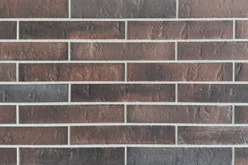 BRAUN brick slips, KLINKER LINE: dark graphite-burgundy blend with firing variation BRAUN brick slips, KLINKER LINE: dark graphite-burgundy blend with firing variation