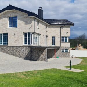 Facade cladding with BRUSSEL brick slips from the KLINKER LINE collection - Klinker Made in Germany Facade cladding with BRUSSEL brick slips from the KLINKER LINE collection