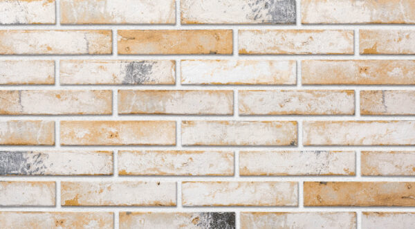 KARAMELL brick slips, RIGA: milky-white and light beige tones with caramel flecks