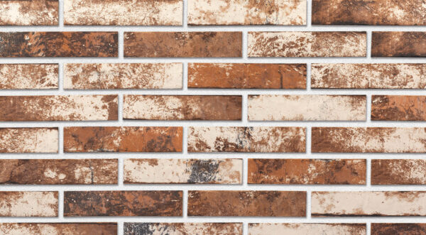 ZINNOBERROT brick slips, RIGA: terracotta-red, russet and occasional charcoal-grey areas - Klinker Made in Germany ZINNOBERROT brick slips, RIGA: terracotta-red, russet and occasional charcoal-grey areas